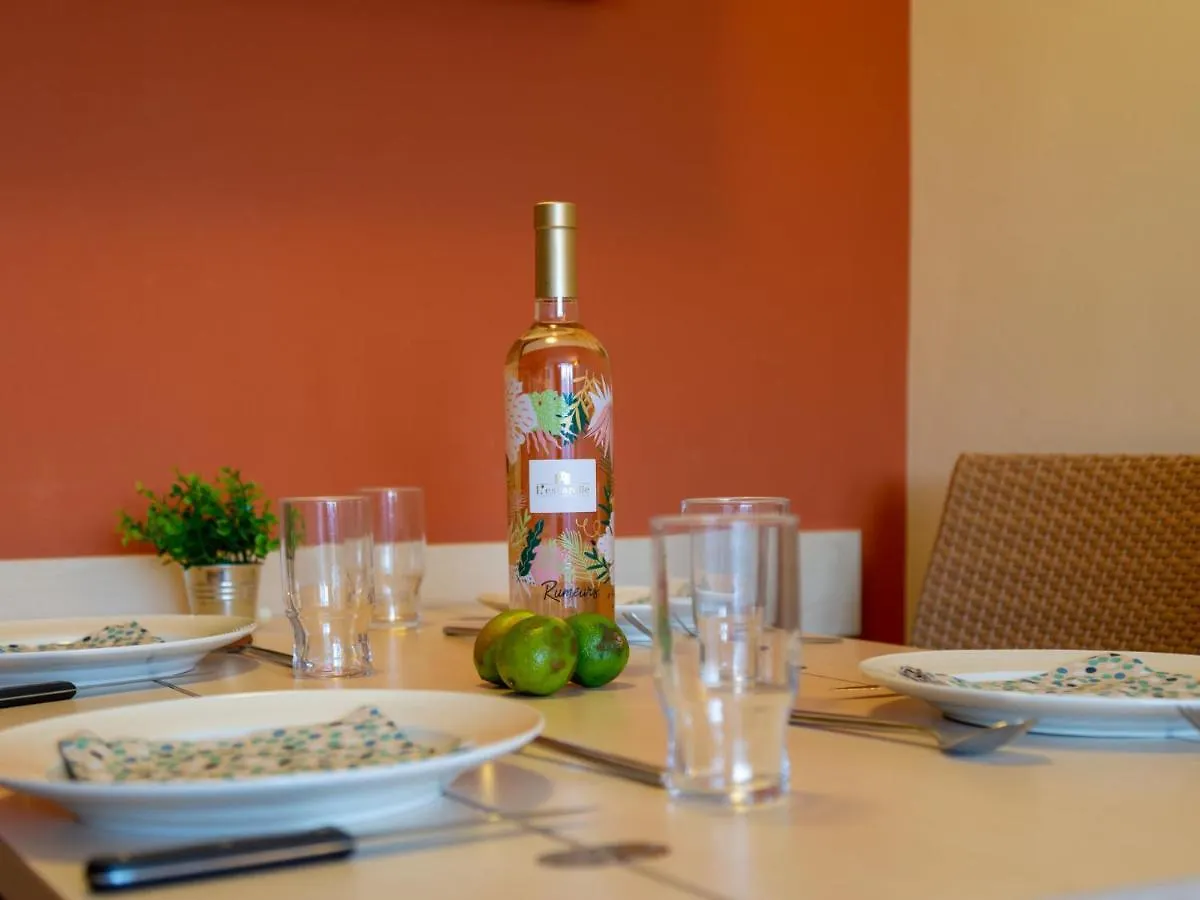 Apartment Village Cap Esterel - L'Esquinade-51 By Interhome Saint-Raphael  Saint-Raphael (Var)