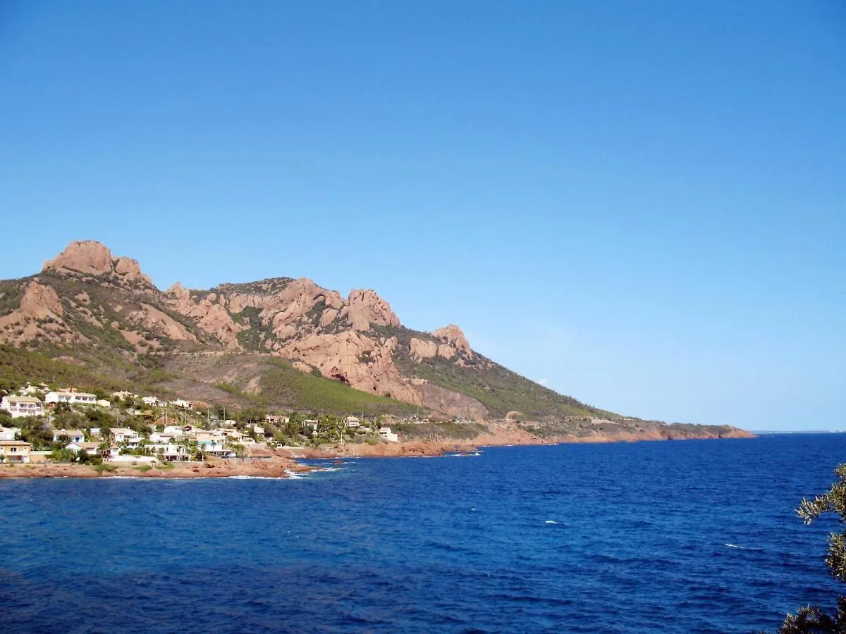Apartment Village Cap Esterel - L'Esquinade-51 By Interhome Saint-Raphaël